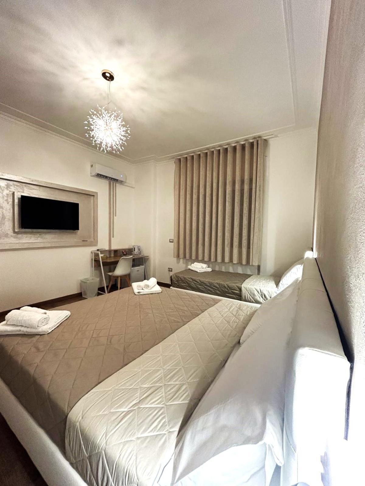 Effe Home Катания Екстериор снимка