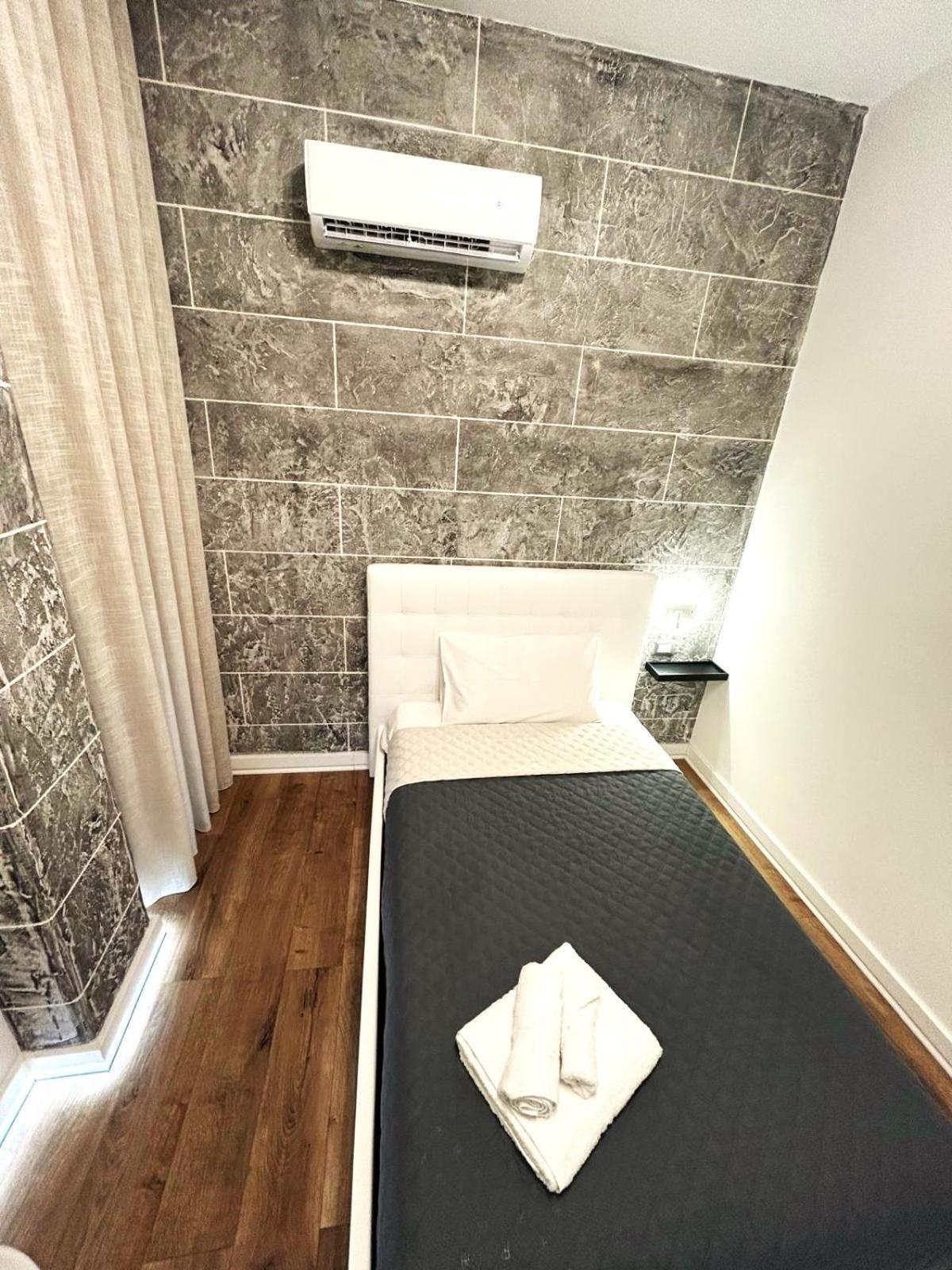 Effe Home Катания Екстериор снимка
